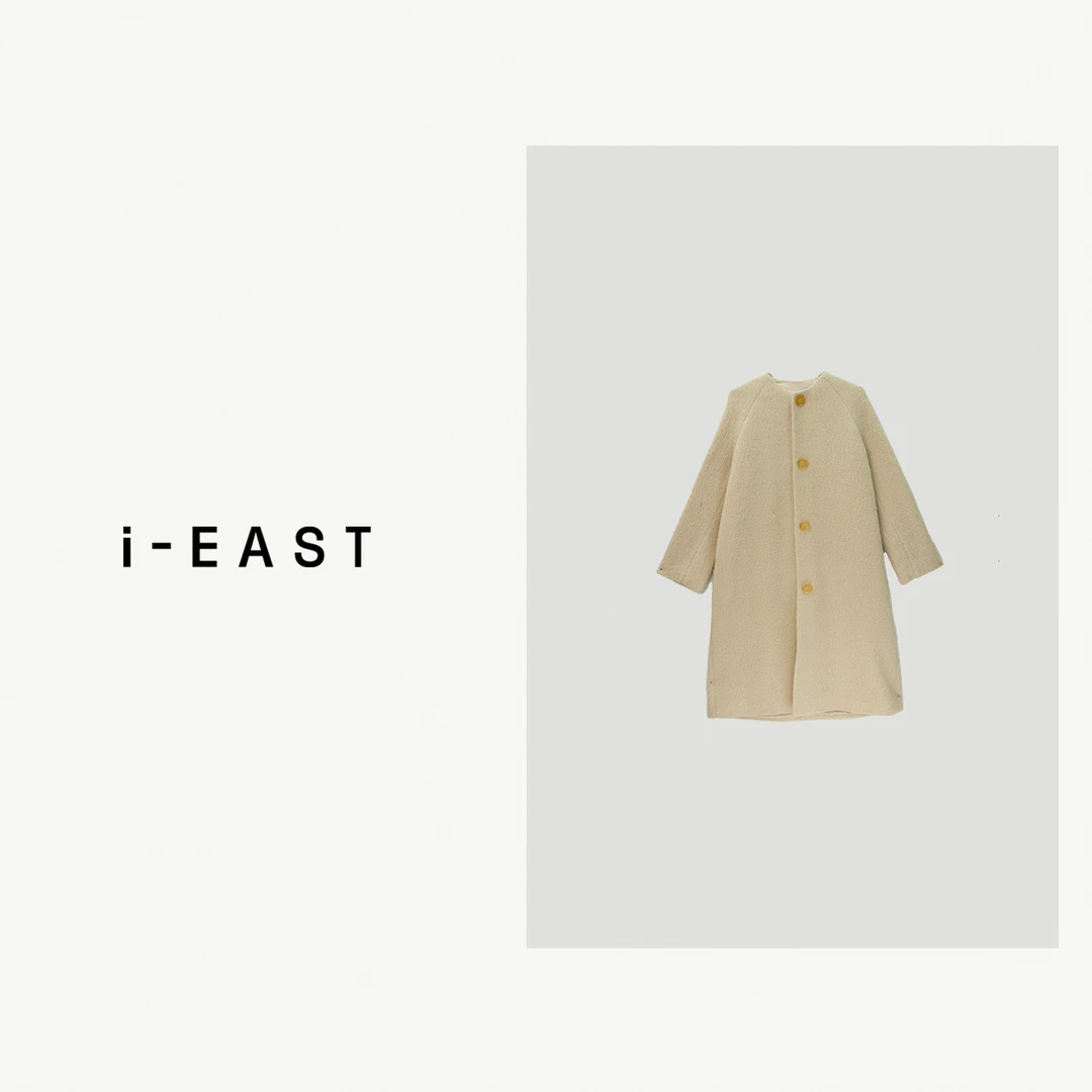 i-EAST 赫图尔香香~小香风大扣饰中长款外套-4Q WT70