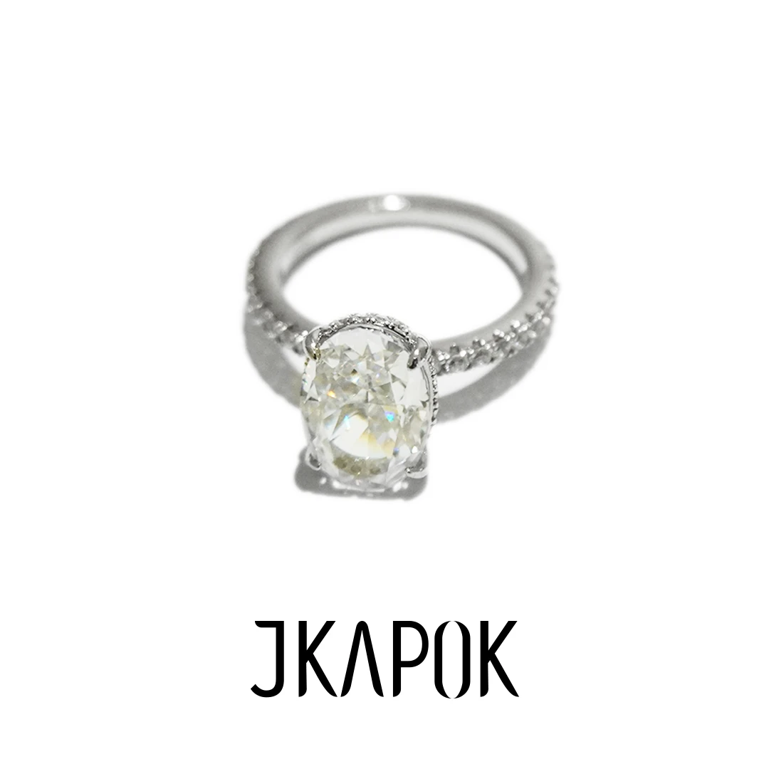 925银合成锆石戒指 925银 Cony 椭圆鸽子蛋冰蓝戒指  JR90003