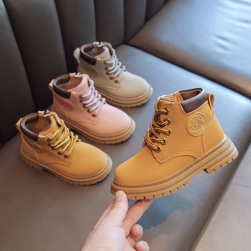 2025保暖新款英伦风单靴春秋女童防滑鞋子潮男童马丁靴儿童小黄靴