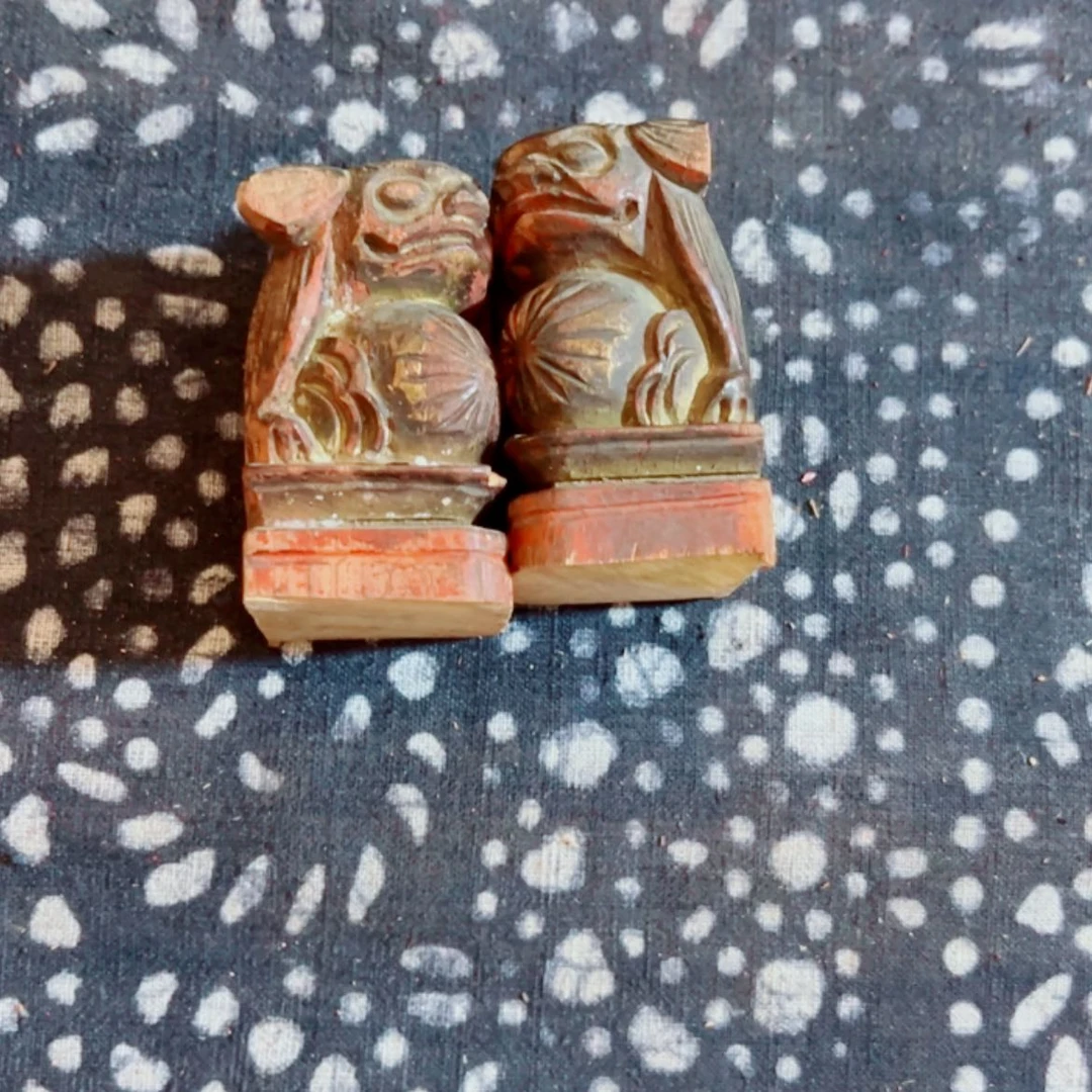 【闪购商品】雕刻木材O***范