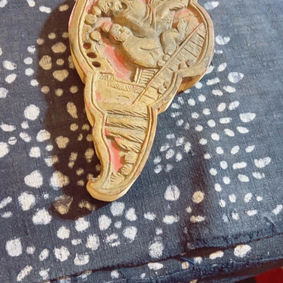 【闪购商品】雕刻木材煙*謌