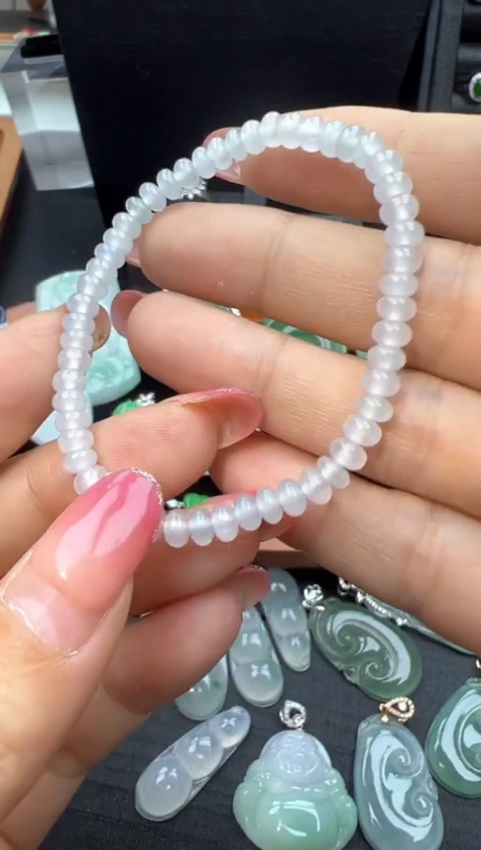 【闪购商品】翡翠手串未镶嵌小米珠手串