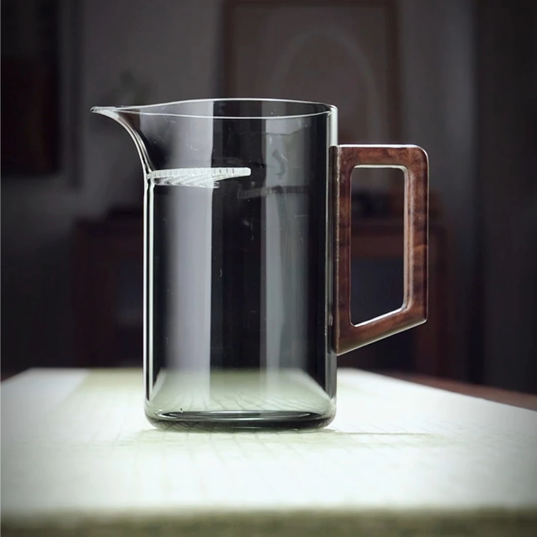 月牙公道杯茶滤一体大容量玻璃泡茶公道杯茶漏实木把收茶器分茶器
