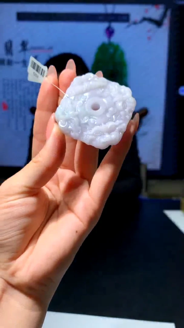 【闪购商品】定制翡翠未镶嵌5058hm-毛货28多样性发其一挂件