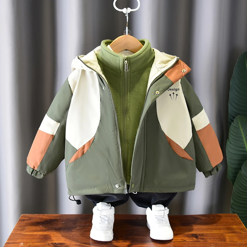男童外套秋冬装儿童夹棉加厚上衣中大童时髦帅气三合一连帽冲锋衣
