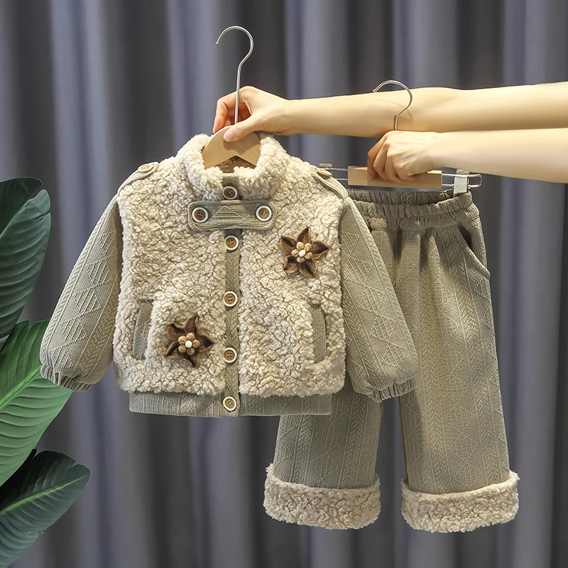女童套装儿童冬季甜美可爱夹棉毛毛衣两件套宝宝加厚洋气童装