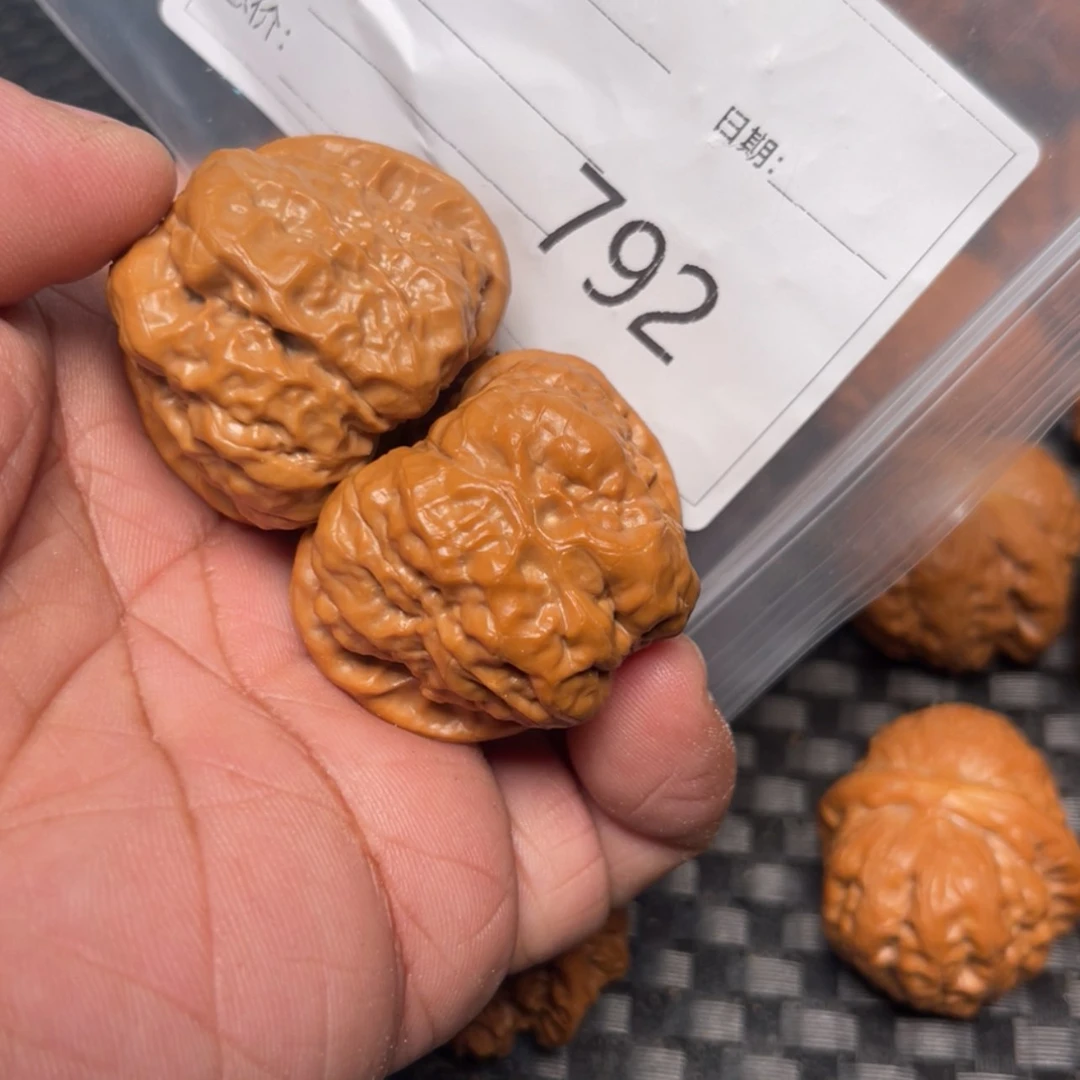 【闪购商品】文玩核桃吊坠金****3