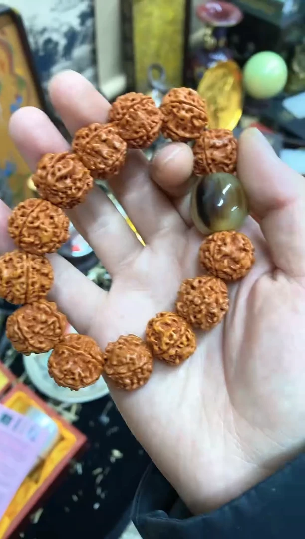 【闪购商品】纸1111111