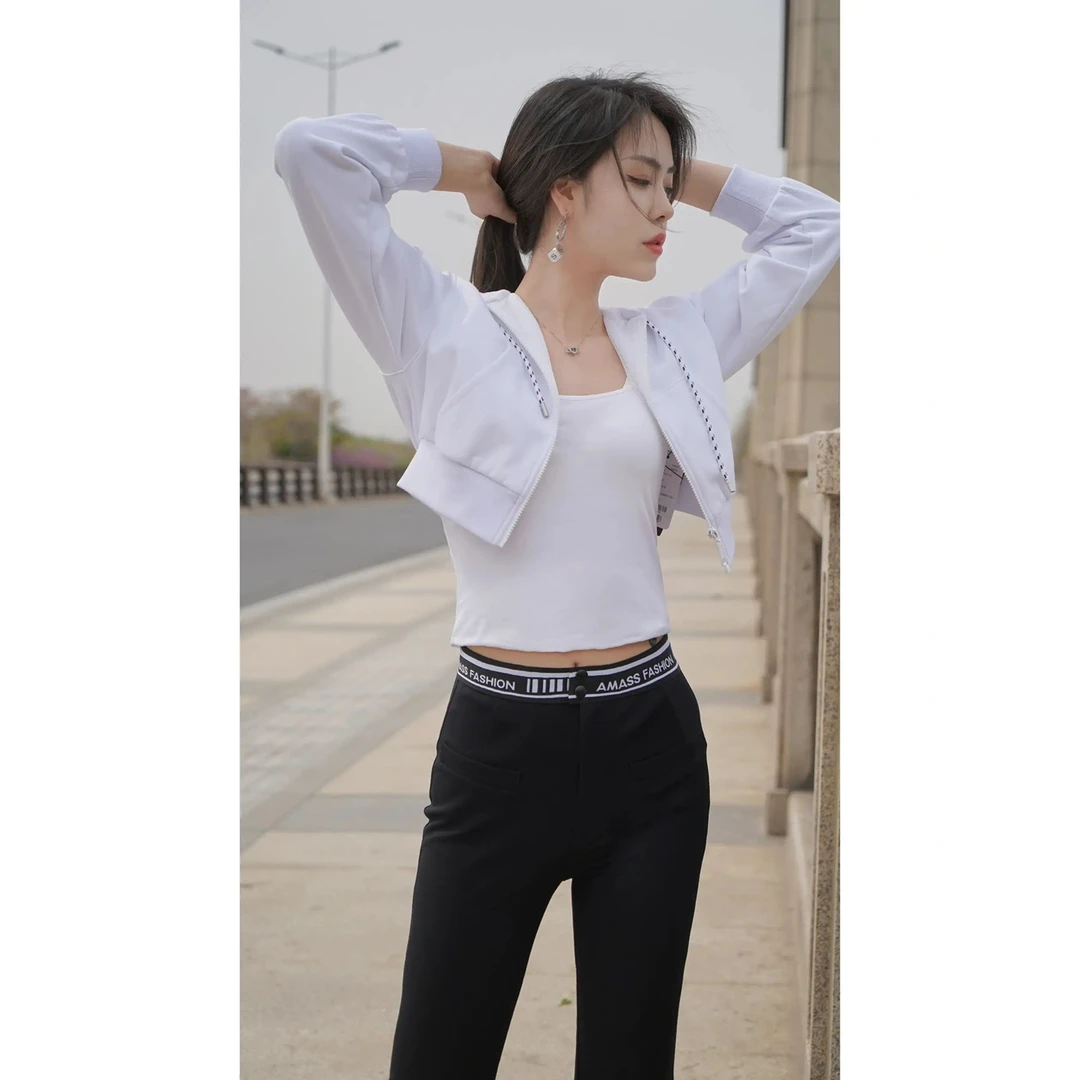 夏新款短款休闲运动连帽卫衣外套5400683微瑕品不支持7天无理由