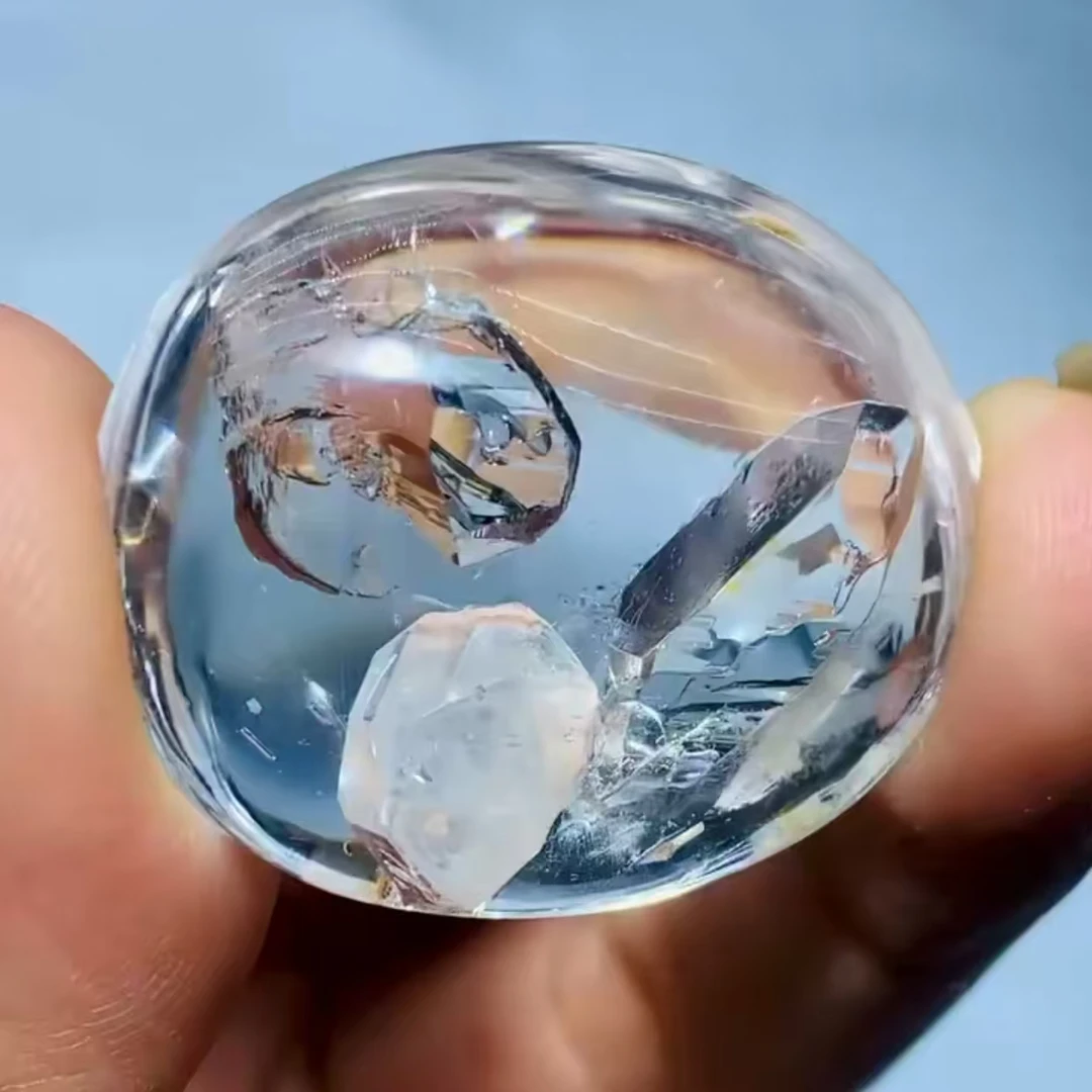 天然晶中晶圆牌水晶吊坠 晶体通透