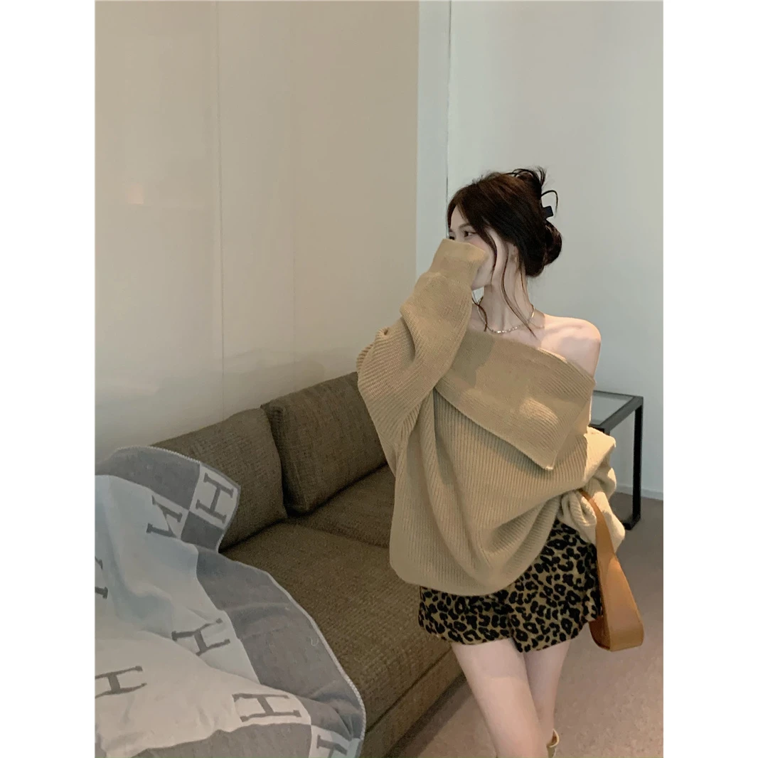 ！慵懒风一字领露肩针织毛衣女百搭高腰辣妹豹纹短裤潮