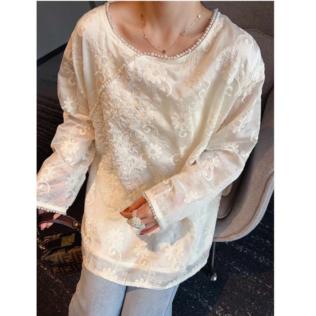 国潮设计新中式蕾丝打底衫女重工串珠斜襟勾花刺绣高级感长袖上衣