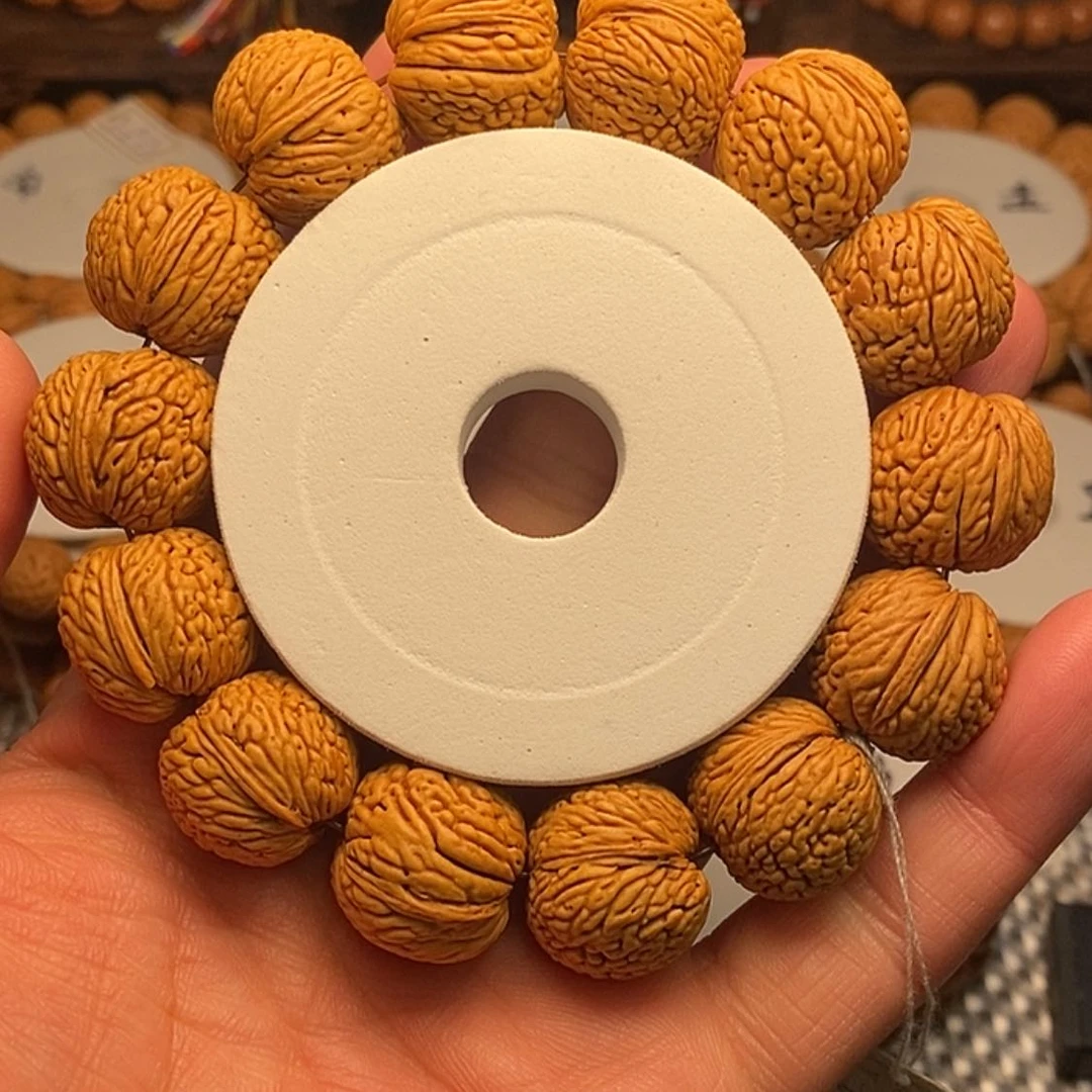 【闪购商品】桃核手串来*祝