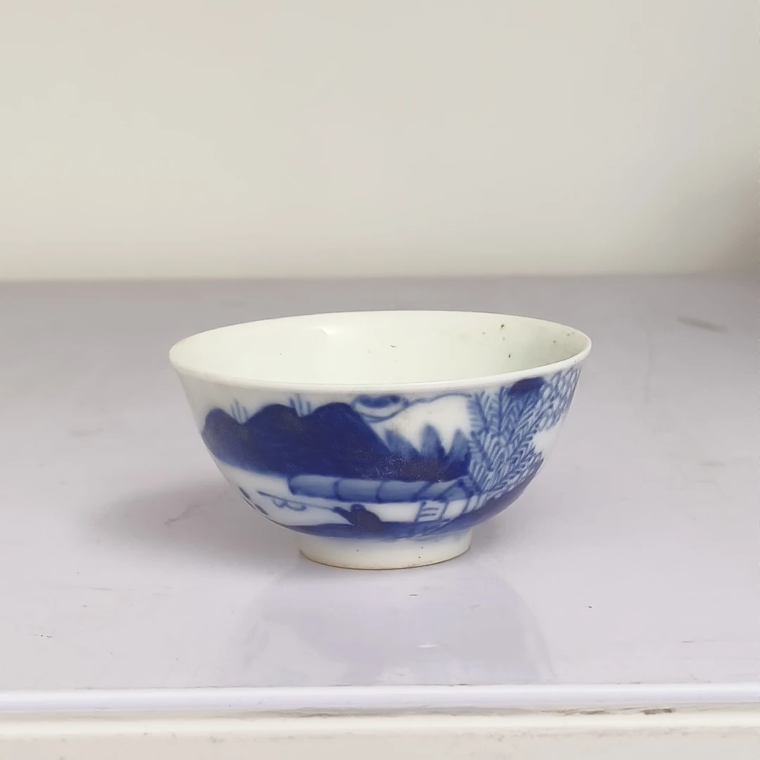 0507清晚期青花山水人物纹品茗杯