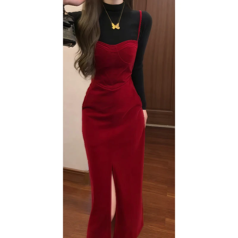 港风复古红色丝绒吊带连衣裙搭配黑色高领针织衫毛衣套装89176