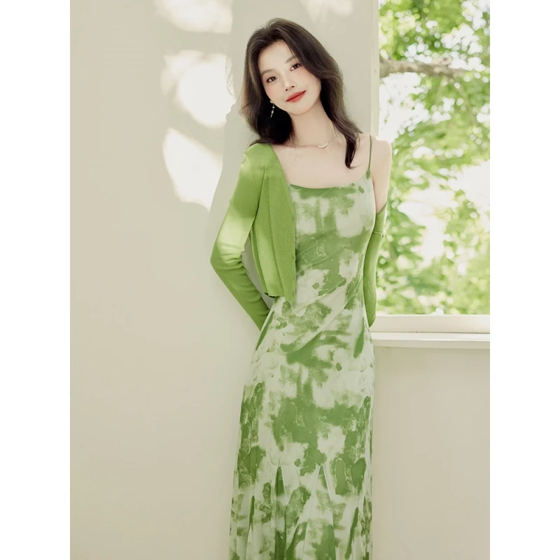 法式绿色晕染印花吊带连衣裙不规则裙摆海边度假长裙配开衫33225