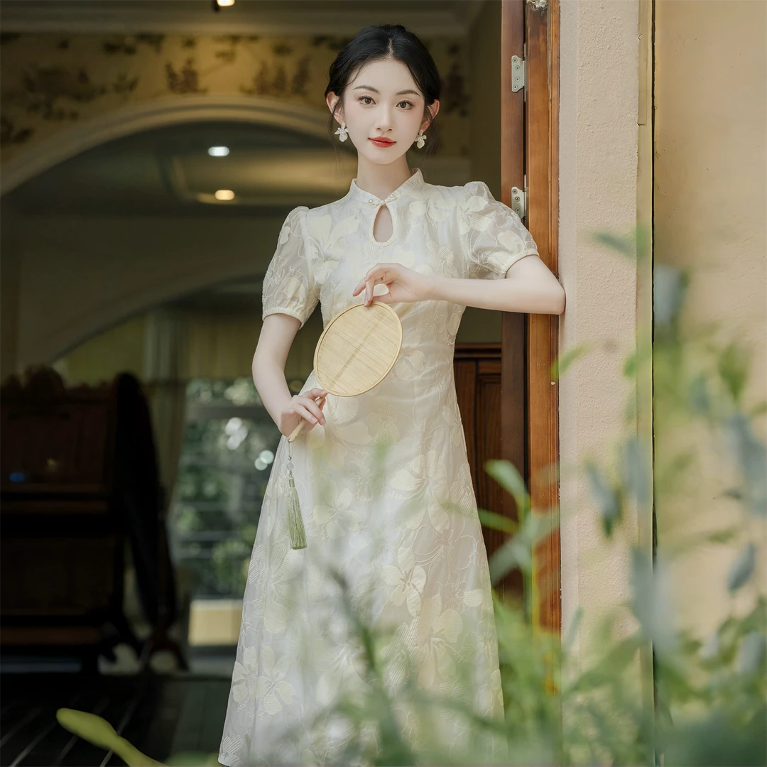 轻国风新中式重工刺绣改良版旗袍连衣裙泡泡袖少女日常可穿550