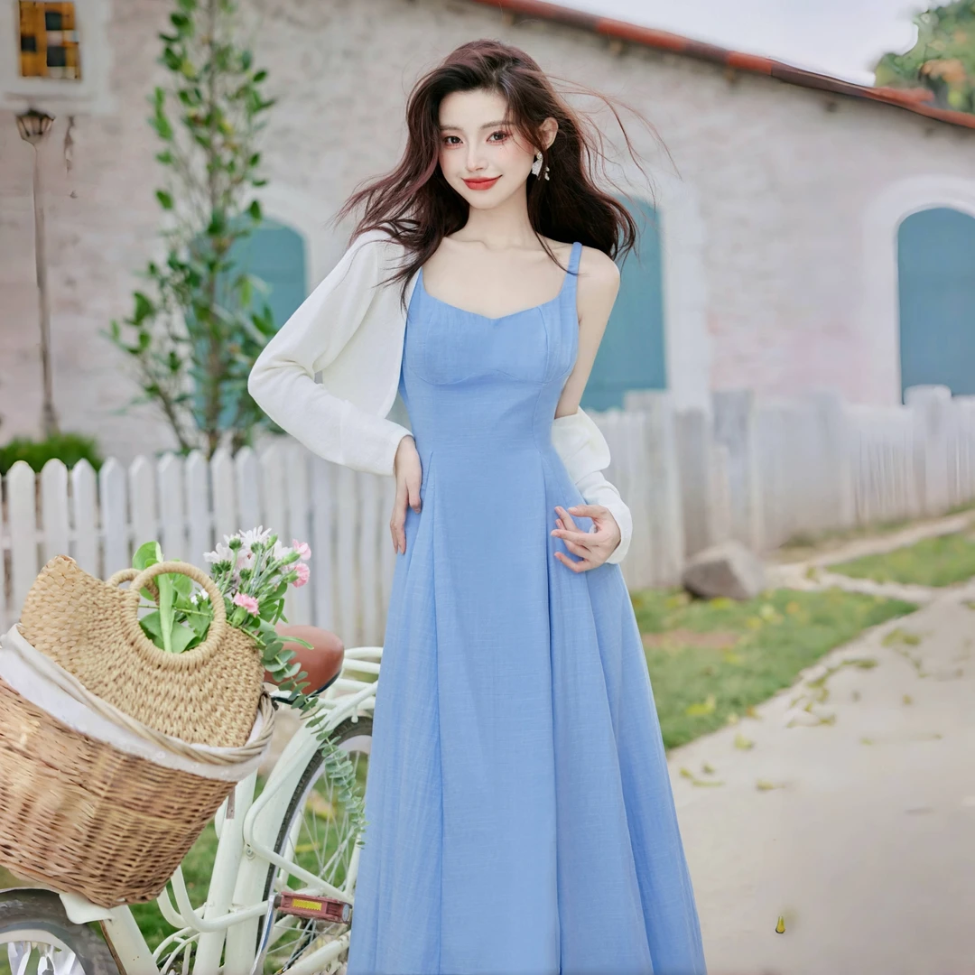 两件套温柔风甜美气质显白蓝色吊带连衣裙旅游度假长裙配开衫8812