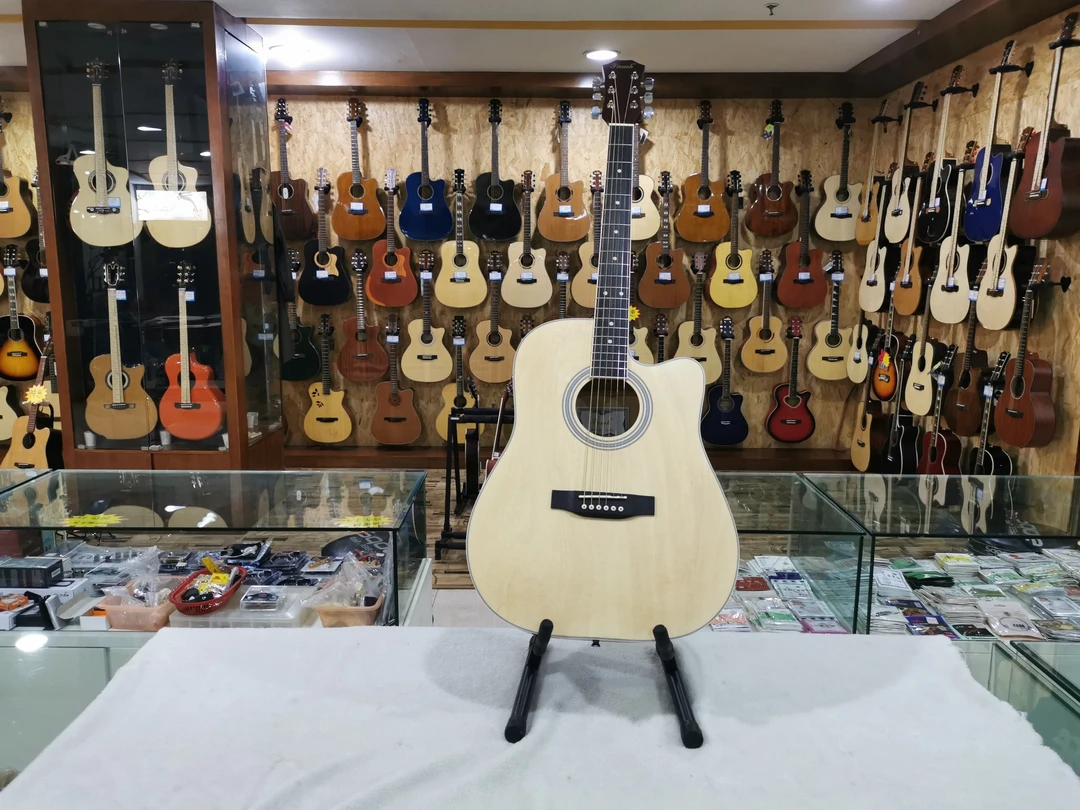 浩韵初学入门吉他送配件