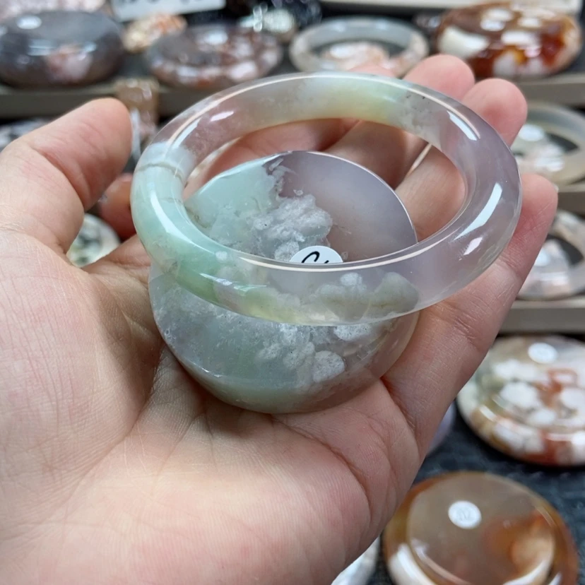 【闪购商品】玛瑙/玉髓手镯未镶嵌一**v275 52