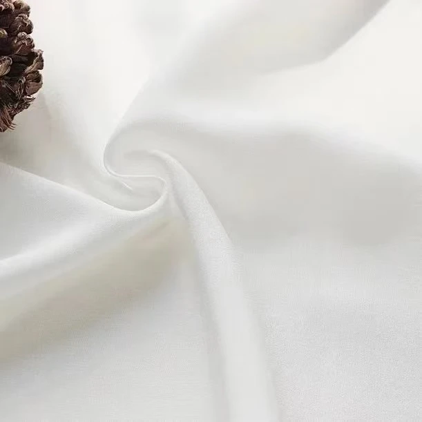 白色里布服装面料
