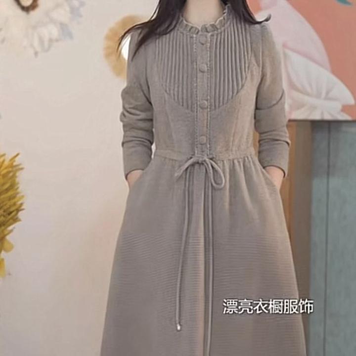 2024秋冬新款高档雪花绒连衣裙气质显瘦修身中长款系带礼服裙女装