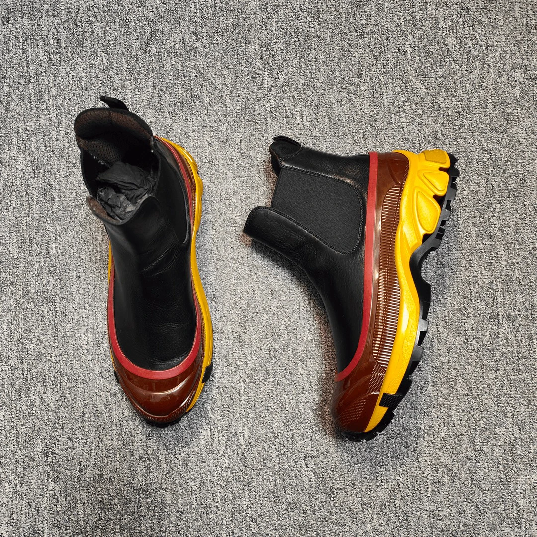 全新未使用 BURBERRY/博柏利 男士休闲高帮鞋/B6800