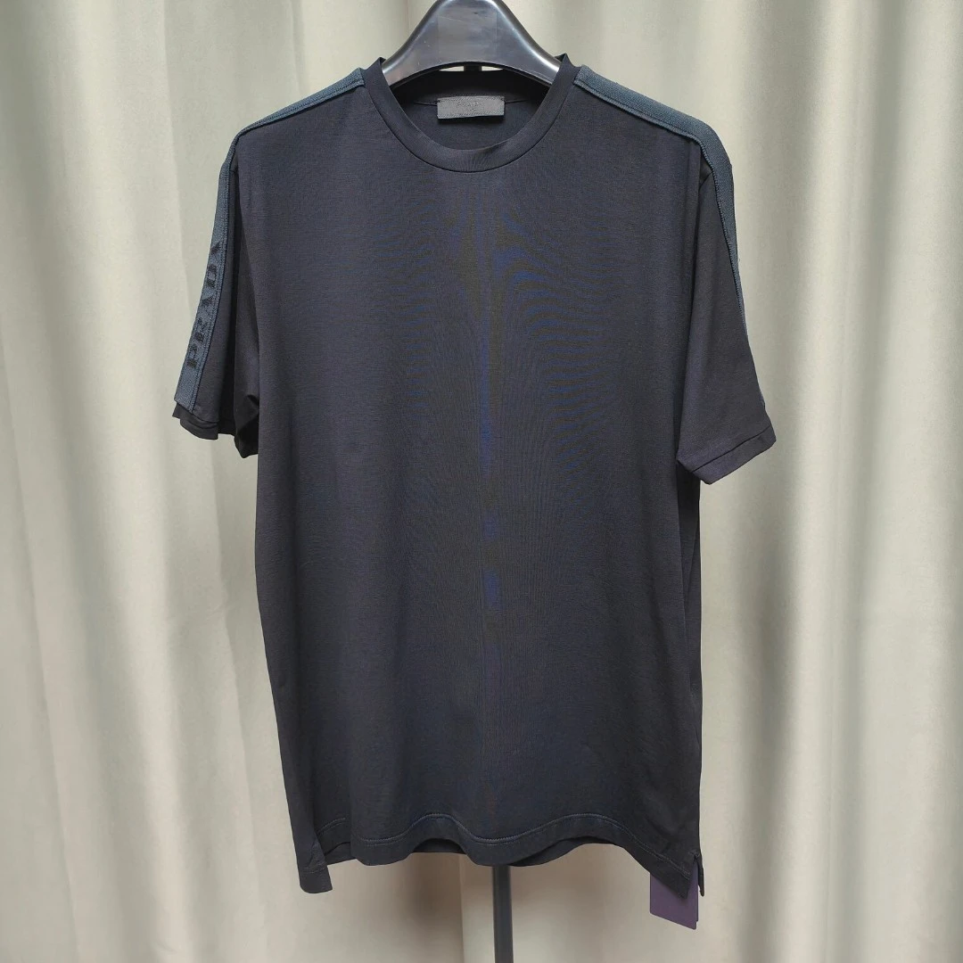 未使用 Prada/普拉达 男士圆领短袖p5300