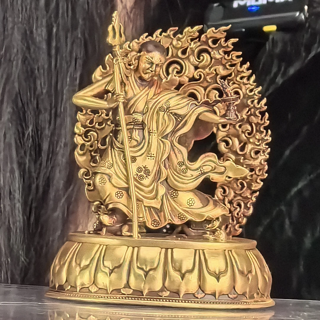 明 铜鎏金佛像摆件