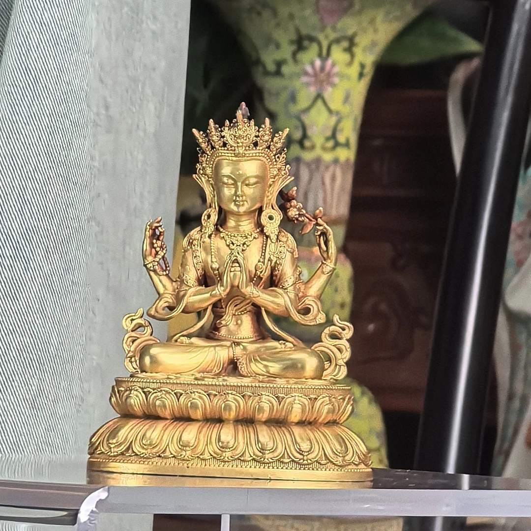 明 铜鎏金四臂观音佛像摆件