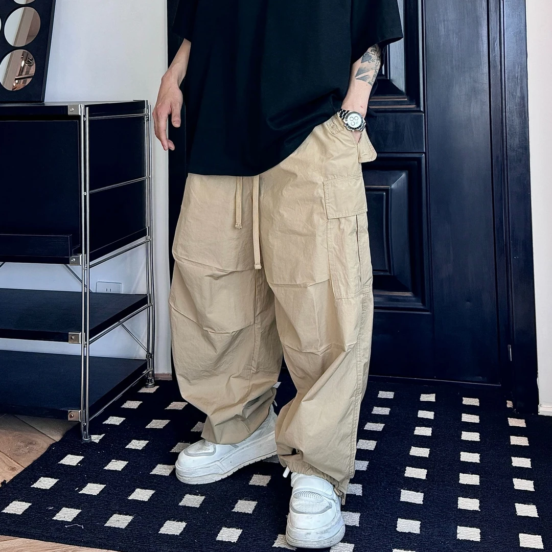 到位男装早秋时尚工装阔腿捏褶伞兵裤H003