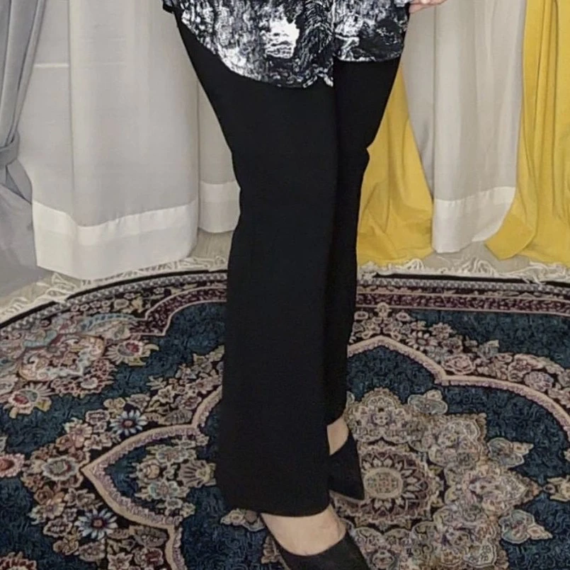 2024款时尚微喇休闲女裤（ixtan)