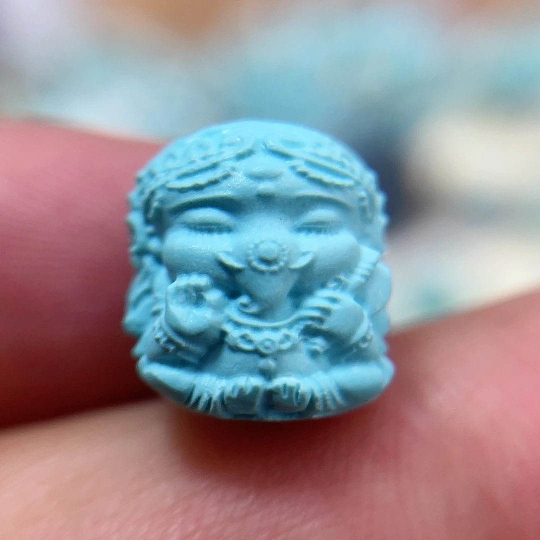 绿松石配饰未镶嵌