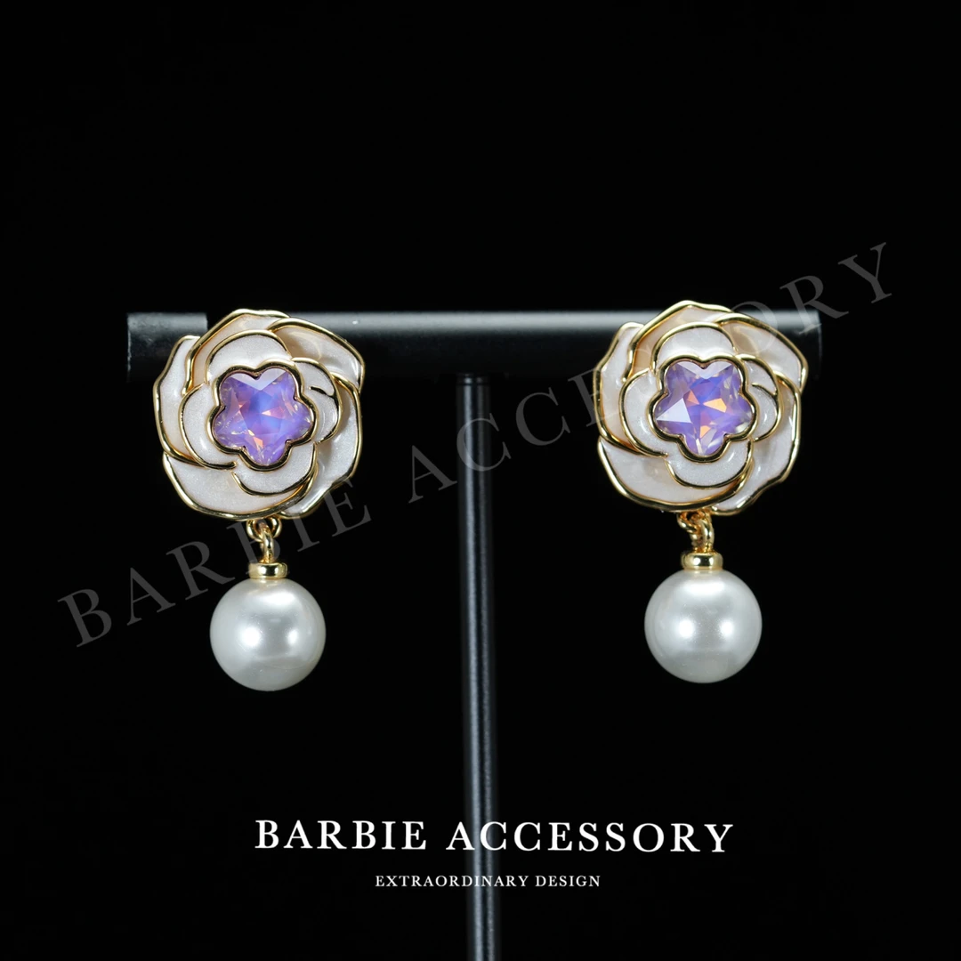 铜合金合成锆石耳饰 【花蕾少女】轻奢设计款百搭耳环