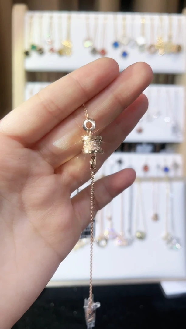 【闪购商品】钻石手链18K金镶嵌钻石K玫 小蛮腰