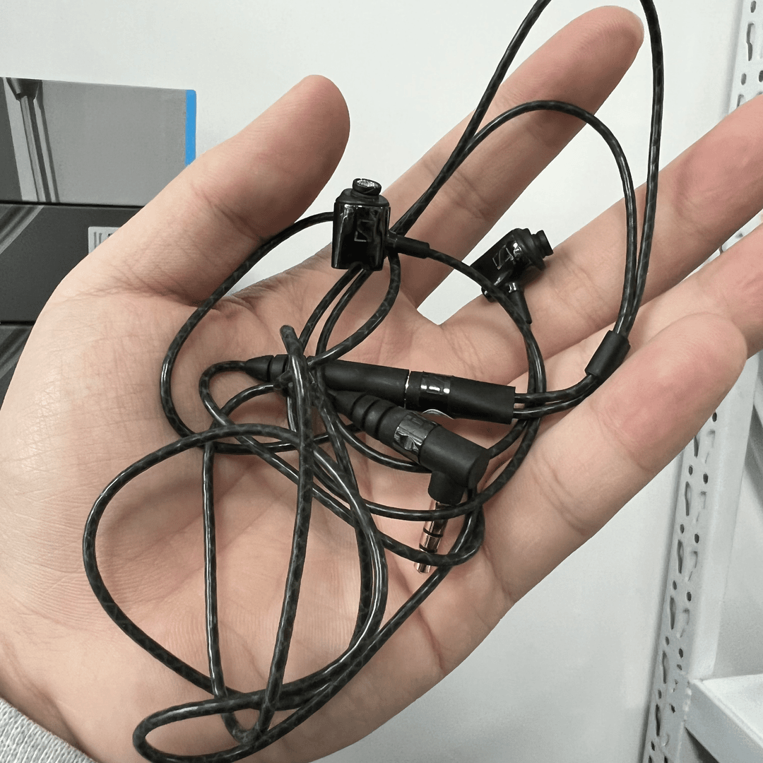95新 SENNHEISER/森海塞尔 ie800 HIFiI音质高保真插线耳机入耳式