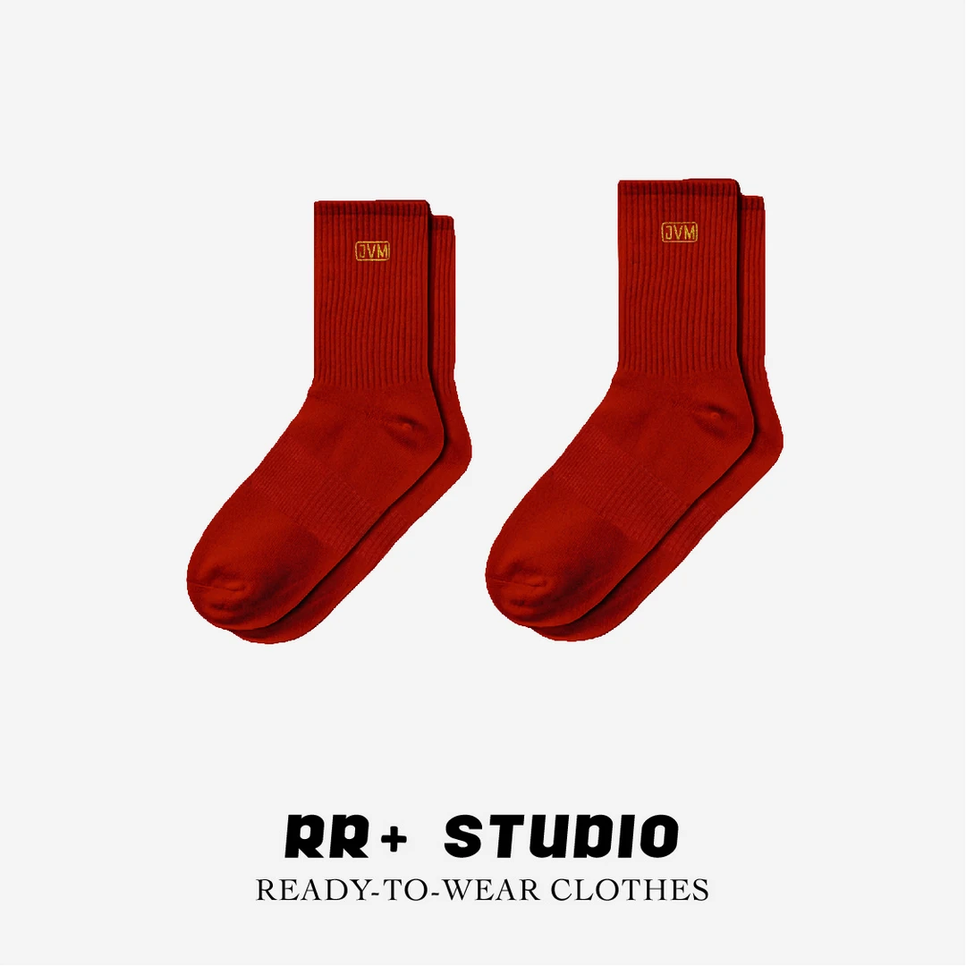 W888刺绣字母舒适中筒袜ins潮新年礼物红色长袜