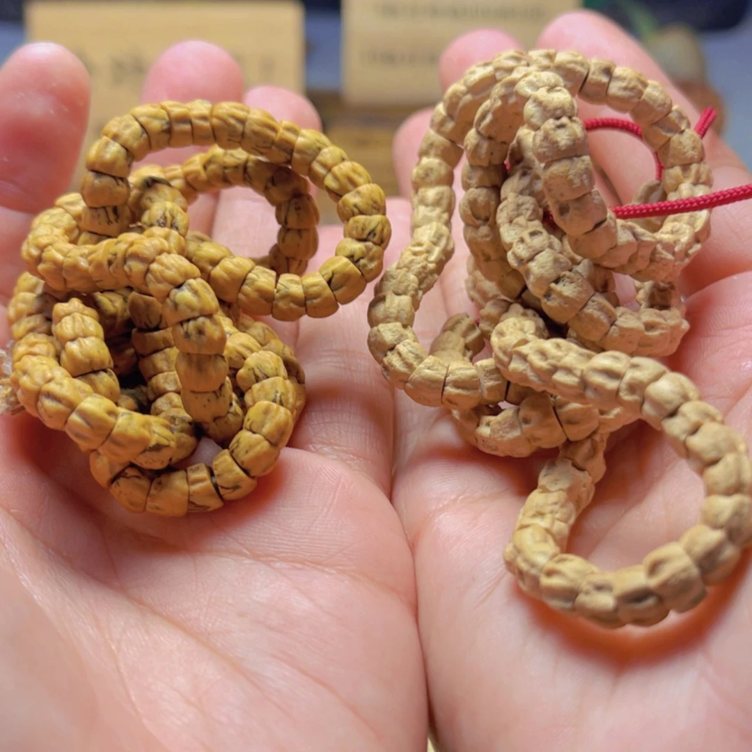 【闪购商品】柏香籽/百香籽吊坠R***.