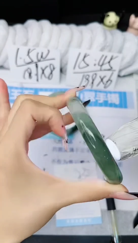 【闪购商品】石英质玉手镯未镶嵌多样性232