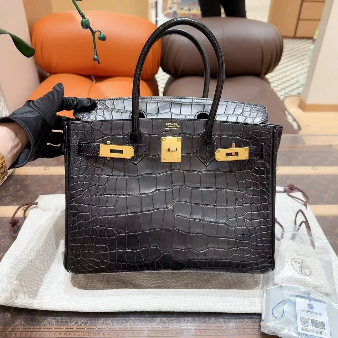99新 Hermes/爱马仕 0750/Birkin30 黑金雾面方块鳄鱼/D刻