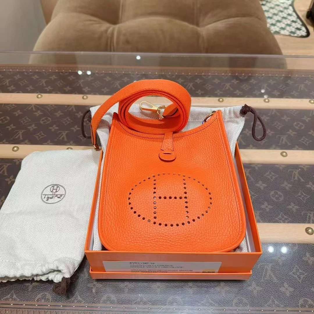99新 Hermes/爱马仕 0039/Mini evelyne铅丹橙金扣