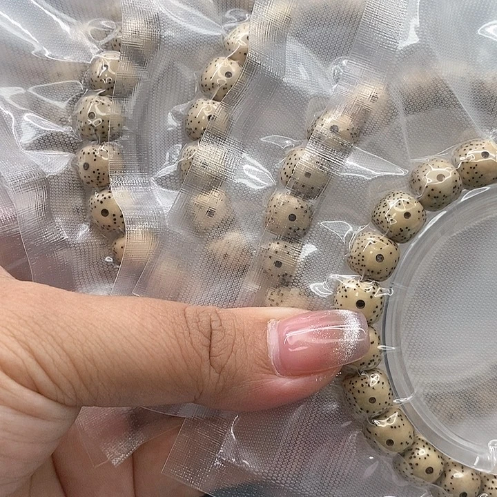 星月菩提手串鸡油黄大眼10*9