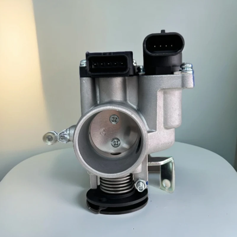 耀隆电喷发动机节气门阀体总成