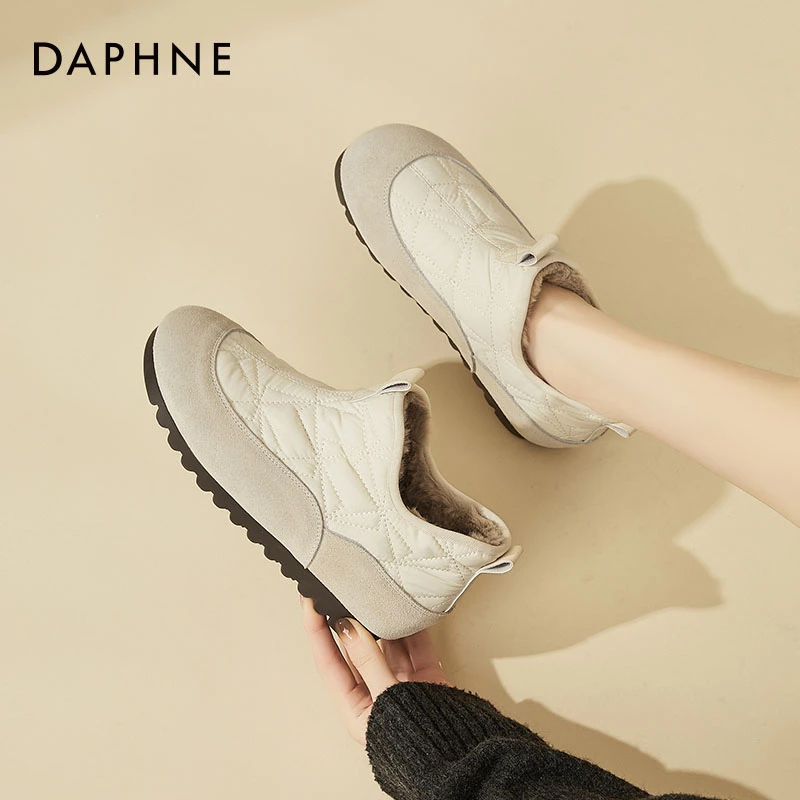 达芙妮女鞋春季新款平底加绒休闲鞋保暖一脚蹬棉鞋百搭时尚帆布鞋