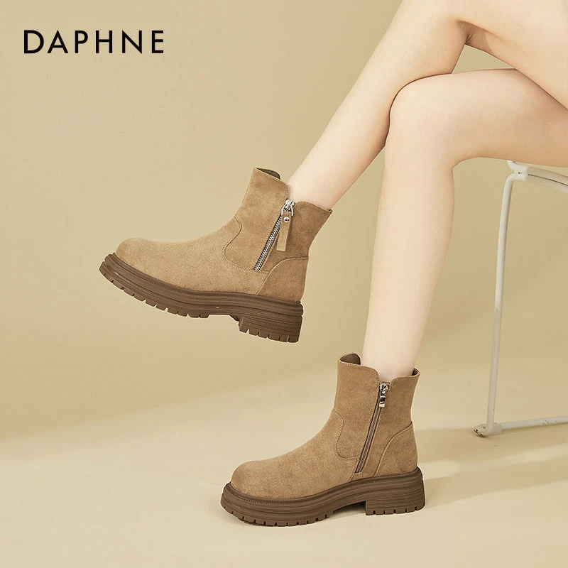 达芙妮绒面厚底短靴女春季新款加绒保暖马丁靴松糕弹力时尚瘦瘦靴