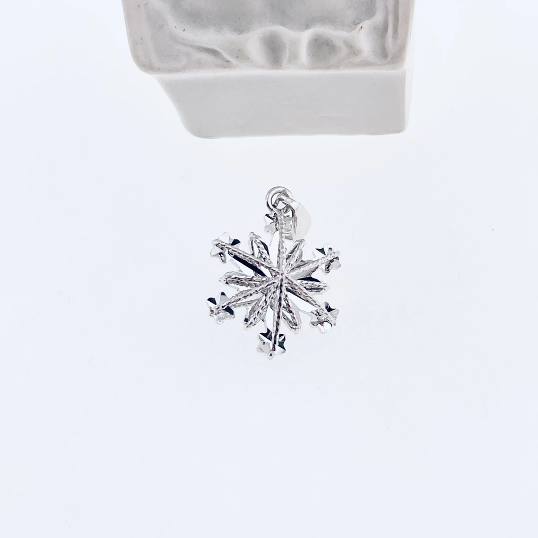铂金Pt950小雪花吊坠