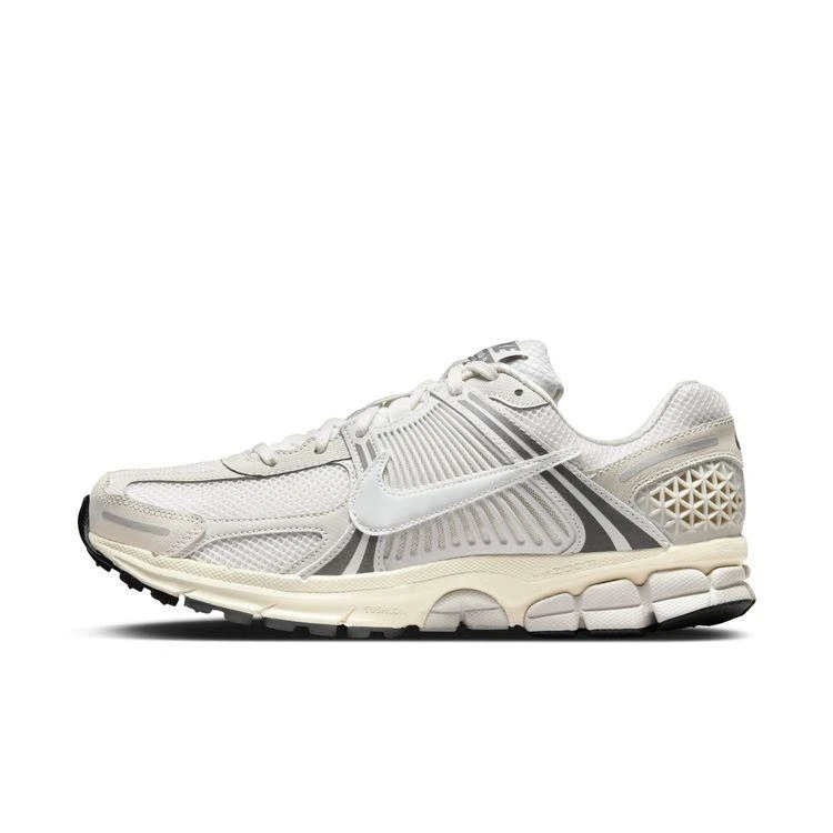 NIKE ZOOM VOMERO 5男子低帮白灰运动休闲鞋 HF0731-007 体测考