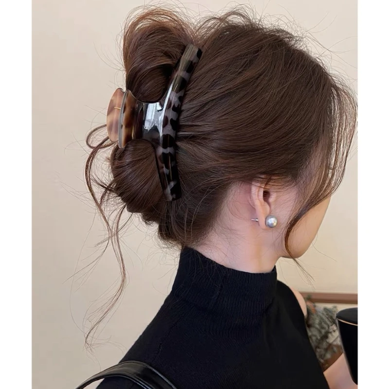 灰头饰早秋头发抓夹大号发夹女新款盘发衣服鲨鱼夹高级感夹子发饰