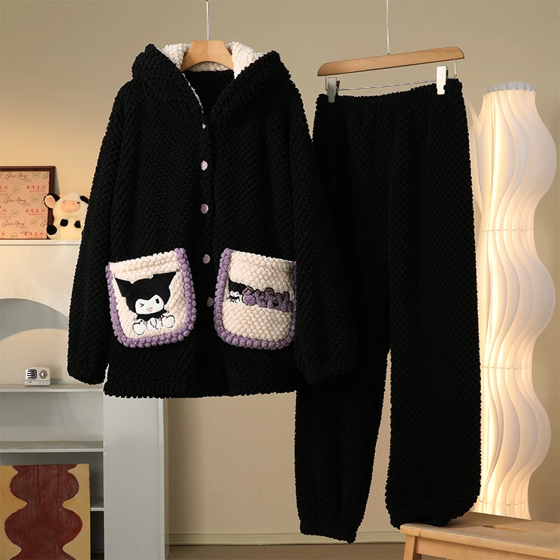 睡衣女士2023新款秋冬季珊瑚绒套装法兰绒加绒加厚学生宿舍家居服