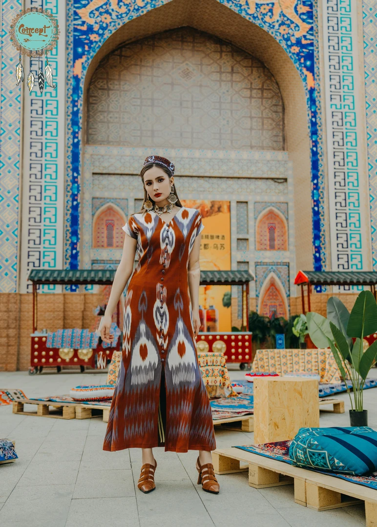 Concept传统真丝Atlas连衣裙
